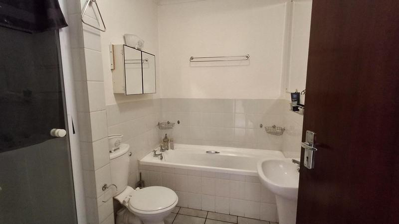 To Let 2 Bedroom Property for Rent in Silver Oaks Western Cape